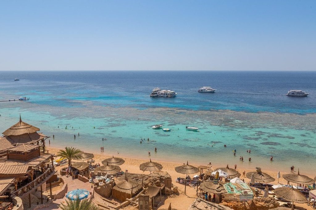 Excursión a Sharm El Naga en barco desde Hurghada