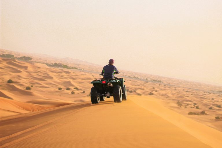 Paseo en quad por el desierto